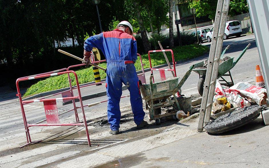comment déboucher un évier Sevran